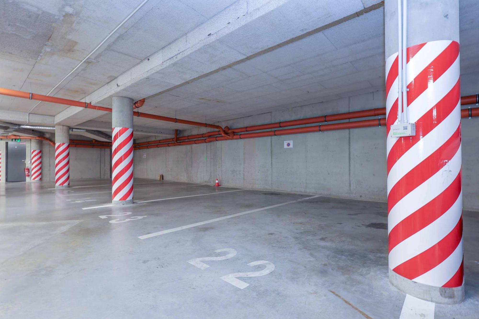 شقة Adamick Place In City Centre With Free Parking براتسيلافا المظهر الخارجي الصورة